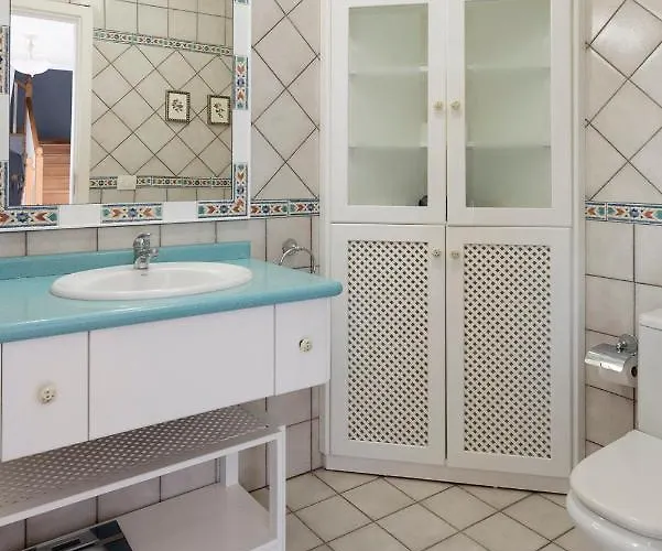 Casa Tejales With Climatized Private Pool * エル・メダノ