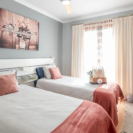 Casa Tejales With Climatized Private Pool Feriehus